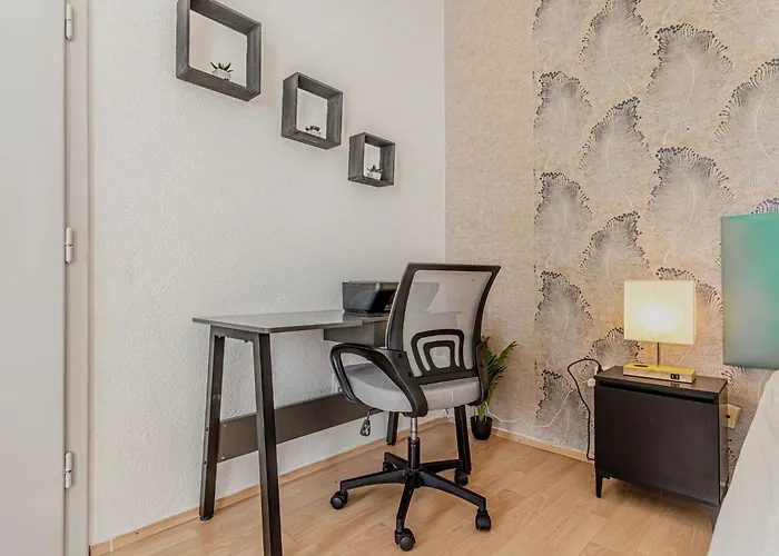 Cozy 2-bedroom Near Prater & Danube Appartement *