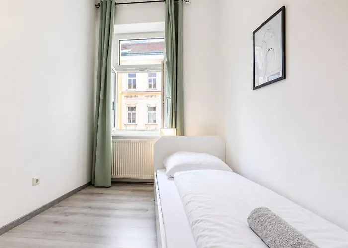 Cozy 2-bedroom Near Prater & Danube Appartement *