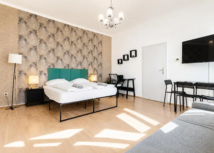 Appartement Cozy 2-bedroom Near Prater & Danube Wenen