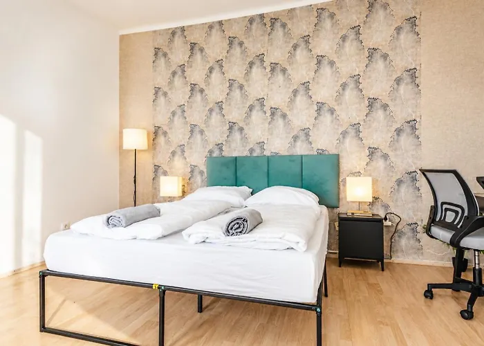 Appartement Cozy 2-bedroom Near Prater & Danube Wenen